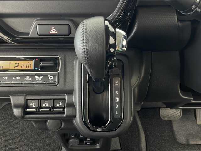 スズキ ハスラー HYBRID X 秋田県 2025(令7)年 0.6万km クールカーキパールメタリック/ソフトベージュメタリック 4WD/スズキセーフティサポート/社外メモリナビ/　（CD/Bluetooth）/バックカメラ/クルーズコントロール/ステアリングスイッチ/革巻きハンドル/前席シートヒーター/ETC/社外フロアマット/純正アルミホイール/LEDヘッドライト/フォグランプ/オートライト/スマートキー/スペアキー