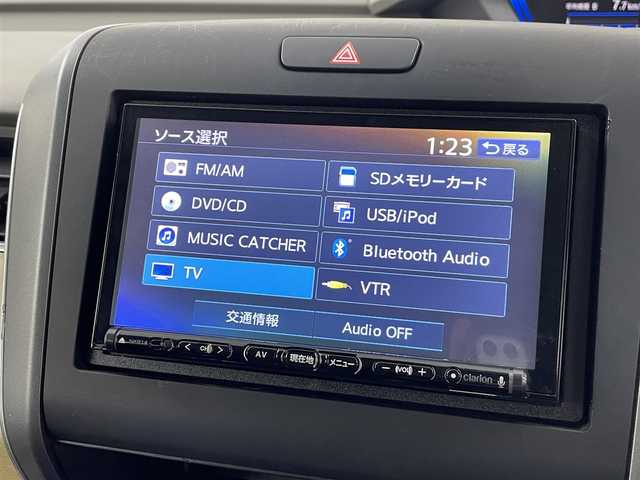 ホンダ フリード 埼玉県 2017(平29)年 4.8万km 黒 社外ナビ　NX614/(Bluetooth/USB/ipod/CD/DVD/AM/FM)/地デジワンセグ/前方ドライブレコーダー/ETC/Honda SENSING/・衝突軽減ブレーキ/・アダプティブ・クルーズ・コントロール/・歩行者事故低減ステアリング/・路外逸脱抑制機能/・先行車発進お知らせ機能/・標識認識機能/後席フリップダウンモニター/アイドリングストップ/ロールサンシェード/ステアリングリモコン/両側パワースライドドア/純正ドアバイザー/純正フロアマット
