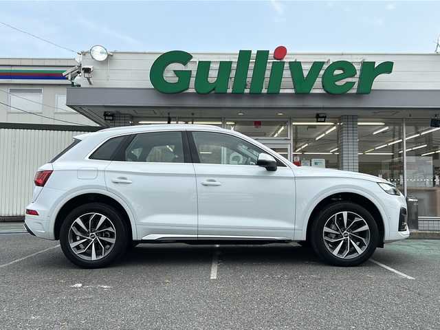 アウディ Ｑ５ 40TDIクワトロ アドバンスド 愛知県 2021(令3)年 3.7万km グレイシアホワイトメタリック /禁煙/正規ディーラー車/アドバンスドパッケージ/黒革シート//純正ナビ/BT/USB/全方位カメラ/ETC2.0//バーチャルコックピット//メモリ付きパワーシート//前後席シートヒーター//革巻きステア/ステアスイッチ/パドルシフト//ACC/速度警告/接近警告/トラフィックジャムアシスト//Audiアクティブレーンアシスト/プレセンス/サイドアシスト//純正LEDオートライト/オートハイビーム//電動パーキングブレーキ//パーキングアシスト//純正19インチAW/純正フロアマット//新車時保証書//取扱説明書//スペアスマートキー有