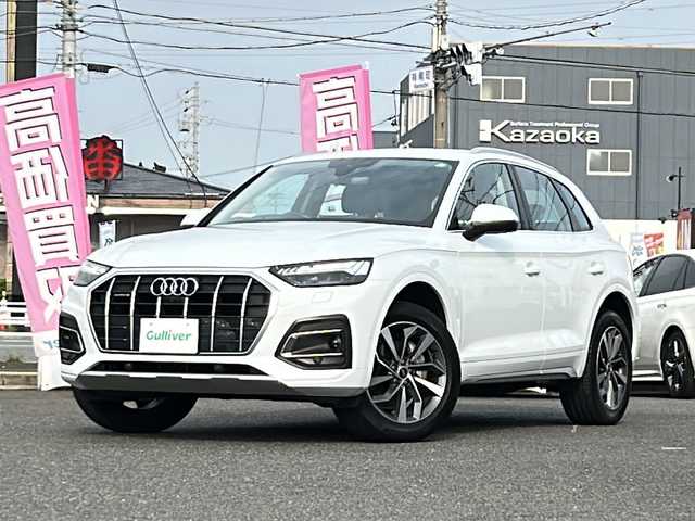 アウディ Ｑ５ 40TDIクワトロ アドバンスド 愛知県 2021(令3)年 3.7万km グレイシアホワイトメタリック /禁煙/正規ディーラー車/アドバンスドパッケージ/黒革シート//純正ナビ/BT/USB/全方位カメラ/ETC2.0//バーチャルコックピット//メモリ付きパワーシート//前後席シートヒーター//革巻きステア/ステアスイッチ/パドルシフト//ACC/速度警告/接近警告/トラフィックジャムアシスト//Audiアクティブレーンアシスト/プレセンス/サイドアシスト//純正LEDオートライト/オートハイビーム//電動パーキングブレーキ//パーキングアシスト//純正19インチAW/純正フロアマット//新車時保証書//取扱説明書//スペアスマートキー有