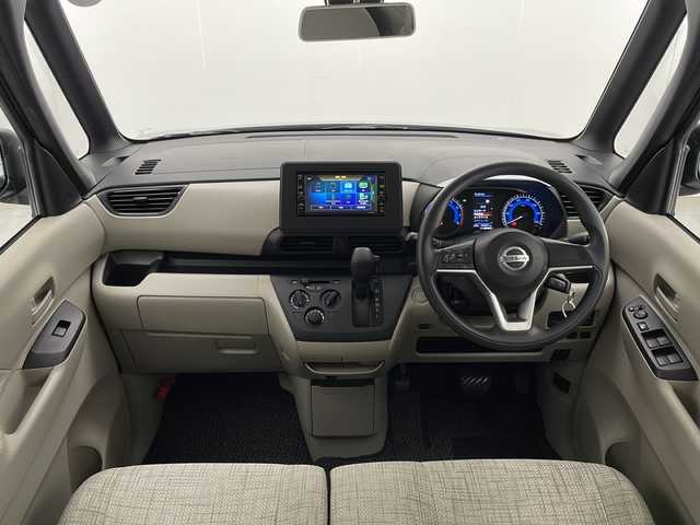 日産 ルークス S 宮崎県 2020(令2)年 6.1万km スターリングシルバーM 禁煙車/エマージェンシーブレーキ/純正ナビTV/（MJ119D-W/CD/FMAM/Bluetooth/AUX/ワンセグTV)/純正バックカメラ/純正フロアマット/両側スライドドア/クリアランスソナー/アイドリングストップ/電動格納ミラー/リアプライバシーガラス/WSRSエアバック/ABS/リモコンキー/サイドSRS/サイドカーテンSRS/新車時保証書/取扱い説明書