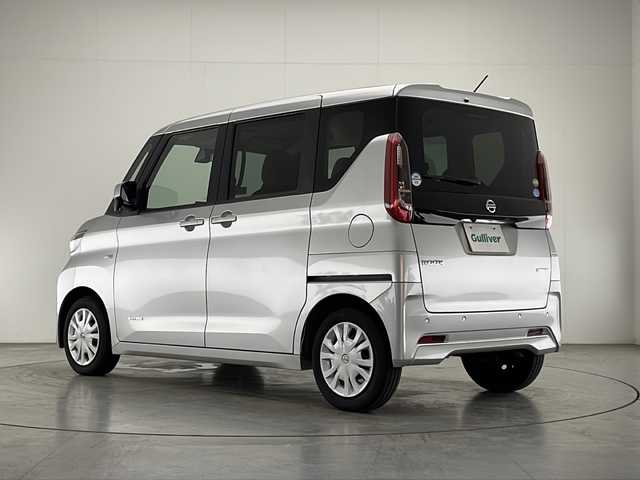 日産 ルークス S 宮崎県 2020(令2)年 6.1万km スターリングシルバーM 禁煙車/エマージェンシーブレーキ/純正ナビTV/（MJ119D-W/CD/FMAM/Bluetooth/AUX/ワンセグTV)/純正バックカメラ/純正フロアマット/両側スライドドア/クリアランスソナー/アイドリングストップ/電動格納ミラー/リアプライバシーガラス/WSRSエアバック/ABS/リモコンキー/サイドSRS/サイドカーテンSRS/新車時保証書/取扱い説明書