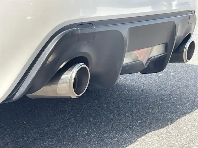 トヨタ ８６ GT リミテッド 佐賀県 2012(平24)年 13.6万km サテンホワイトパール （株)IDOMが運営する【じしゃロン佐賀店】の自社ローン専用車両になります。/こちらは現金またはオートローンご利用時の価格です。自社ローンご希望の方は別途その旨お申付け下さい/ＡＴ車　/禁煙車　/社外16インチアルミ　/ナビ／フルセグ/純正ナビ/フルセグ　/バックカメラ　　/ＢＴオーディオ　/パドルシフト