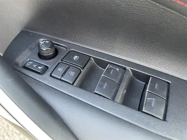 トヨタ カローラ スポーツ ハイブリッドG Z 石川県 2023(令5)年 2.3万km パール 純正ディスプレイオーディオ/バックカメラ/LEDヘッドライト/ETC/スマートキー/プッシュスタート/電動ミラー/純正アルミホイール/トヨタセーフティセンス/レーダークルーズ