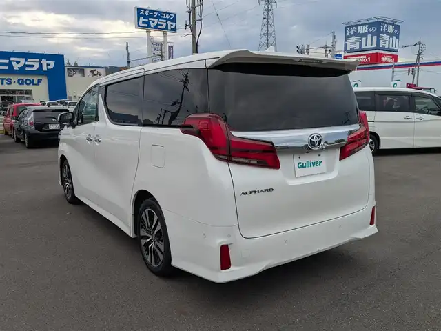 トヨタ アルファード S Cパッケージ 福井県 2020(令2)年 6.4万km ホワイトパールクリスタルシャイン 10インチメーカーオプションナビ/フルセグテレビ/パノラミックビューモニター/両側パワースライドドア/JBLプレミアムサウンド/CDチェンジャー/トヨタセーフティセンス/BSM/自動駐車システム/全車速追従機能付クルーズコントロール/前後コーナーセンサー/SOSボタン/ビルトインETC2.0/パワーシート/シートメモリー/シートヒーター・エアシート/前方ドライブレコーダー/オットマン/純正フロアマット/純正18インチAW/電動リアゲート/スマートキー