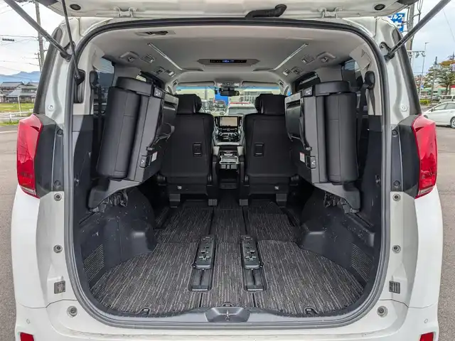 トヨタ アルファード S Cパッケージ 福井県 2020(令2)年 6.4万km ホワイトパールクリスタルシャイン 10インチメーカーオプションナビ/フルセグテレビ/パノラミックビューモニター/両側パワースライドドア/JBLプレミアムサウンド/CDチェンジャー/トヨタセーフティセンス/BSM/自動駐車システム/全車速追従機能付クルーズコントロール/前後コーナーセンサー/SOSボタン/ビルトインETC2.0/パワーシート/シートメモリー/シートヒーター・エアシート/前方ドライブレコーダー/オットマン/純正フロアマット/純正18インチAW/電動リアゲート/スマートキー