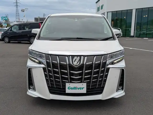 トヨタ アルファード S Cパッケージ 福井県 2020(令2)年 6.4万km ホワイトパールクリスタルシャイン 10インチメーカーオプションナビ/フルセグテレビ/パノラミックビューモニター/両側パワースライドドア/JBLプレミアムサウンド/CDチェンジャー/トヨタセーフティセンス/BSM/自動駐車システム/全車速追従機能付クルーズコントロール/前後コーナーセンサー/SOSボタン/ビルトインETC2.0/パワーシート/シートメモリー/シートヒーター・エアシート/前方ドライブレコーダー/オットマン/純正フロアマット/純正18インチAW/電動リアゲート/スマートキー