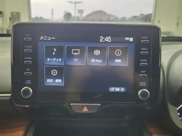 トヨタ ヤリスクロス ハイブリッド Z 愛知県 2020(令2)年 5.2万km ホワイトパールクリスタルシャイン トヨタセーフティセンス/　　・プリクラッシュセーフティ/　　・レーントレーシングアシスト/　　・レーンディバーチャーアラート/　　・レーダークルーズコントロール/　　・オートマチックハイビーム/　　・プロアクティブドライビングアシスト/ブラインドスポットモニター/ヘッドアップディスプレイ/純正8インチディスプレイオーディオ/　　BT/フルセグ/パノラミックビューモニター/ドライブレコーダー/ビルトインETC/革巻きステアリング/ステアリングリモコン/ステアリングヒーター/ハーフレザーシート/パワーシート（D席）/シートヒーター（前席）/純正LEDヘッドライト/フォグランプ/純正18インチアルミホイール/取扱説明書
