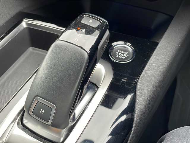 プジョー プジョー ３００８ GT 徳島県 2022(令4)年 2.7万km ペルラネラブラック 純正ナビ/（BT/ラジオ/USB）/サンルーフ/全方位カメラ/ETC/ドライブレコーダー/電動リアゲート/運転席マッサージ機能/ヒルディセントコントロール/パドルシフト/パワーバックドア/ブラインドスポットモニター/シートメモリ/パワーシート/シートヒーター/LEDヘッドライト/前後コーナーセンサー