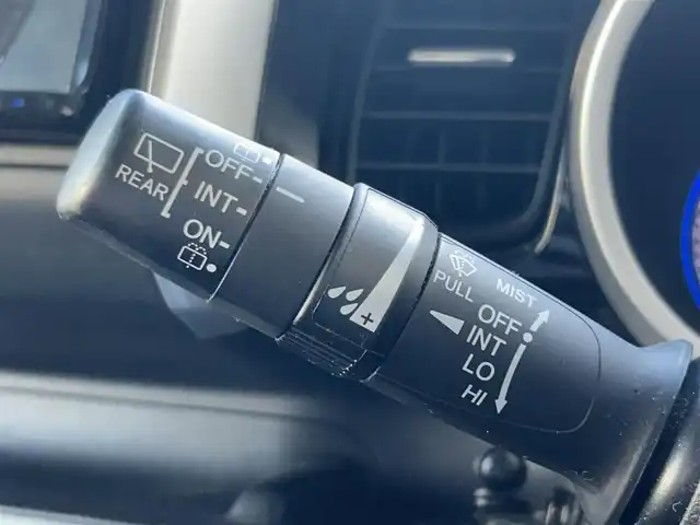 ホンダ Ｎ ＢＯＸ カスタム G L SSパッケージ 兵庫県 2015(平27)年 7.9万km スマートブラック 社外7インチナビ/　（AM/FM/CD/DVD/BT)/ワンセグTV/バックカメラ/プッシュスタート/横滑り防止装置/ステアリングリモコン/ETC/両側パワースライドドア/リアサンシェード/カーテンエアバック/純正フロアマット/ドアバイザー/純正14インチアルミホイール/スペアキー1本