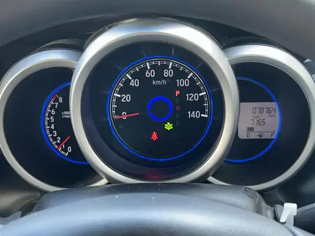 ホンダ Ｎ ＢＯＸ カスタム G L SSパッケージ 兵庫県 2015(平27)年 7.9万km スマートブラック 社外7インチナビ/　（AM/FM/CD/DVD/BT)/ワンセグTV/バックカメラ/プッシュスタート/横滑り防止装置/ステアリングリモコン/ETC/両側パワースライドドア/リアサンシェード/カーテンエアバック/純正フロアマット/ドアバイザー/純正14インチアルミホイール/スペアキー1本