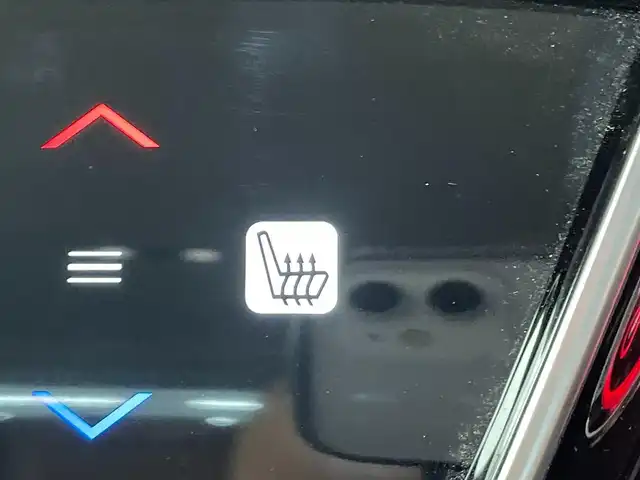 ホンダ ヴェゼル ハイブリッド Z ホンダセンシング 埼玉県 2018(平30)年 4.8万km シルバーミストグリーンM 純正８型ナビ　シートヒーター　Ｂカメラ　衝突軽減　ＬＥＤヘッドライト　純正フロアマット　メモリー付パワーシート　寒冷地仕様　ＭＴモード付　フルセグＴＶ　スマートキー　チップアップ　ルーフレール