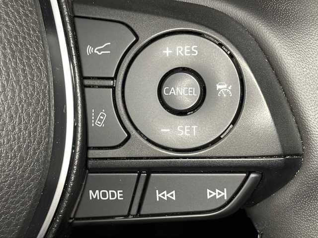 トヨタ ＲＡＶ４ アドベンチャー 広島県 2022(令4)年 2.5万km アティチュードブラックマイカ 純正９型ナビ/バックカメラ/デジタルインナーミラー/ブラインドスポットモニター/温冷シート/パワーシート/ステアリングヒーター/レーダークルーズコントロール/前後ドラレコ/ＥＴＣ２．０/電動パーキングブレーキ/衝突軽減/オートマチックハイビーム/レーンキープアシスト/踏み間違い防止/純正19インチアルミホイール(235/55/19)/エアバッグ(運転席/助手席/サイド/カーテン)