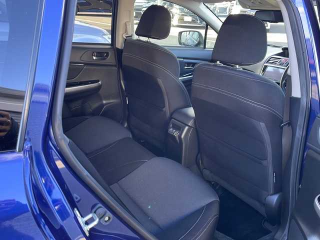 スバル レヴォーグ 1．6GTアイサイト スマートED 道東・釧路十勝 2019(令1)年 5万km ラピスブルーP ・ワンオーナー/・4WD/・純正8インチSDナビ/(フルセグ・BT・CD・DVD・FM・AM・USB)/・バックカメラ/サイドカメラ/フロントカメラ/・レーダークルーズコントロール/・レーンキープアシスト/・ブラインドスポットモニター/・アイサイト/・横滑り防止/・ETC/・リアパーキングセンサー/・LEDヘッドライト/・フォグライト/・オートライト/・MTモード付AT/・パドルシフト/・運転席のみパワーシート/・前席シートヒーター/・純正フロアマット/・アイドリングストップ/・電格ウィンカーミラー