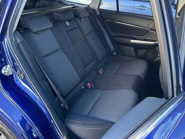 スバル レヴォーグ 1．6GTアイサイト スマートED 道東・釧路十勝 2019(令1)年 5万km ラピスブルーP ・ワンオーナー/・4WD/・純正8インチSDナビ/(フルセグ・BT・CD・DVD・FM・AM・USB)/・バックカメラ/サイドカメラ/フロントカメラ/・レーダークルーズコントロール/・レーンキープアシスト/・ブラインドスポットモニター/・アイサイト/・横滑り防止/・ETC/・リアパーキングセンサー/・LEDヘッドライト/・フォグライト/・オートライト/・MTモード付AT/・パドルシフト/・運転席のみパワーシート/・前席シートヒーター/・純正フロアマット/・アイドリングストップ/・電格ウィンカーミラー