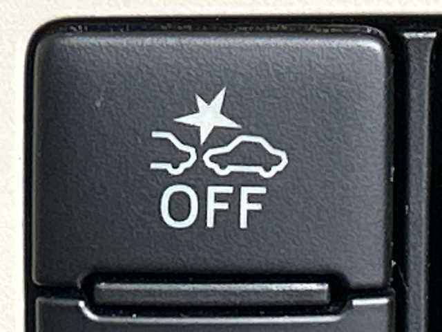 ダイハツ ムーヴ キャンバス X メイクアップ リミテッド SAⅢ 三重県 2019(令1)年 2.8万km パールホワイトⅢ/ファインミントメタリック 2トーン /禁煙車//スマートアシスト３//パノラミックビューモニター//純正メモリナビ(NMZK-W70D)//フルセグ//両側パワースライドドア//ステアリングスイッチ//オートライト//オートハイビーム//前後ドライブレコーダー//電動格納ミラー//スマートキー//スペアキー有//プッシュスタート//純正フロアマット