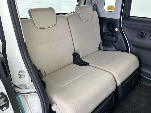 ダイハツ ムーヴ キャンバス X メイクアップ リミテッド SAⅢ 三重県 2019(令1)年 2.8万km パールホワイトⅢ/ファインミントメタリック 2トーン /禁煙車//スマートアシスト３//パノラミックビューモニター//純正メモリナビ(NMZK-W70D)//フルセグ//両側パワースライドドア//ステアリングスイッチ//オートライト//オートハイビーム//前後ドライブレコーダー//電動格納ミラー//スマートキー//スペアキー有//プッシュスタート//純正フロアマット