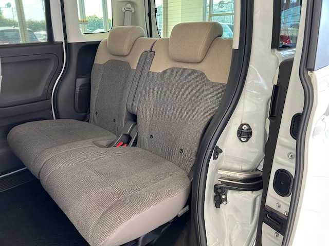 ホンダ Ｎ ＢＯＸ L 埼玉県 2022(令4)年 1.7万km プラチナホワイトパール ホンダセンシング/純正ディスプレイオーディオ/ ＣＤ/ＢＴ/ワンセグ/ＵＳＢ/バックカメラ/左電動スライドドア/ＡＣＣ/レーンキープ/衝突軽減ブレーキ/ブレーキホールド/スマートキー/禁煙車