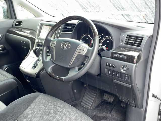 トヨタ ヴェルファイア 3．5Z Gエディション 沖縄県 2014(平26)年 9.7万km ホワイトパールクリスタルシャイン 禁煙車　/純正８インチナビ　フルセグＴＶ　Bluetooth DVD再生可/バックカメラ　/純正フリップダウンモニター　/両側パワースライドドア　　/前方ドライブレコーダー　/クリアランスソナー　/ビルトインＥＴＣ　/ウッドコンビステアリング/ステアリングスイッチ/DN席パワーシート/D席シートメモリー/ナノイー空気清浄器/HIDヘッドライト/オートライト /スマートキー