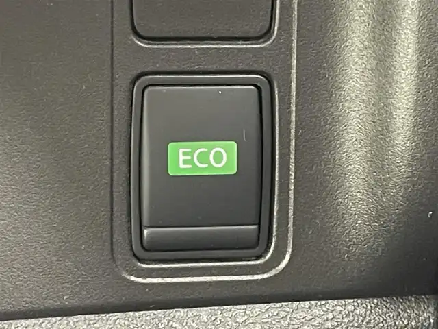 日産 セレナ ハイウェイスター V 茨城県 2020(令2)年 3.7万km ブリリアントホワイトパール エマージェンシーブレーキ/プロパイロット/carrozeriaナビ/　　CD/DVD/BT/フルセグTV/アラウンドビューモニター/両側パワースライドドア/LEDオートライト/純正16インチAW/ステアリングスイッチ/アイドリングストップ/プッシュスタート/ETC/禁煙車