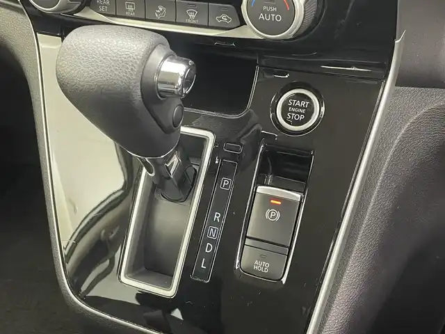 日産 セレナ ハイウェイスター V 茨城県 2020(令2)年 3.7万km ブリリアントホワイトパール エマージェンシーブレーキ/プロパイロット/carrozeriaナビ/　　CD/DVD/BT/フルセグTV/アラウンドビューモニター/両側パワースライドドア/LEDオートライト/純正16インチAW/ステアリングスイッチ/アイドリングストップ/プッシュスタート/ETC/禁煙車