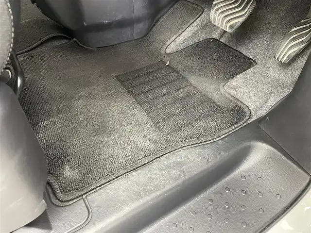 日産 セレナ ハイウェイスター V 茨城県 2020(令2)年 3.7万km ブリリアントホワイトパール エマージェンシーブレーキ/プロパイロット/carrozeriaナビ/　　CD/DVD/BT/フルセグTV/アラウンドビューモニター/両側パワースライドドア/LEDオートライト/純正16インチAW/ステアリングスイッチ/アイドリングストップ/プッシュスタート/ETC/禁煙車