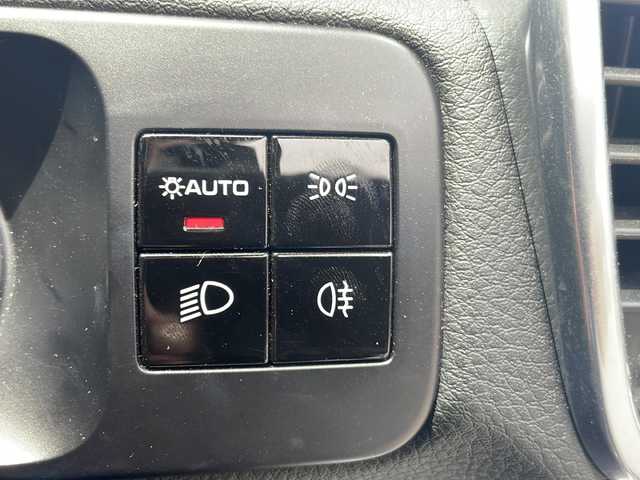 ポルシェ カイエン 山口県 2019(令1)年 6.6万km ピュアホワイト メーカーオプションナビ/(AM/FM/Bluetooth)/全周囲カメラ/前後ドライブレコーダー/ビルトインETC2.0/サンルーフ/衝突軽減ブレーキ/レーンキープアシスト/コーナーセンサー/ブラインドスポットモニター/レーダークルーズコントロール/パワーバックドア/アイドリングストップ/レザーシート/前席シートヒーター/前席エアシート/パドルシフト/ステアリングスイッチ/オートライト/キーレス/スマートキー×２/純正アルミホイール/純正フロアマット/取扱説明書/保証書