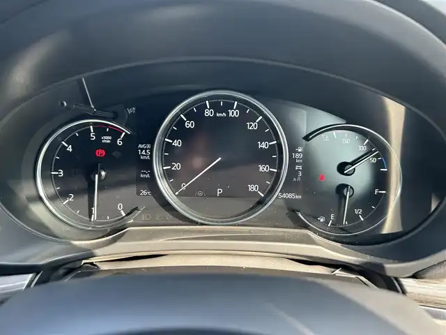 マツダ ＣＸ－８ XD Lパッケージ 愛媛県 2022(令4)年 5.4万km プラチナクォーツメタリック ワンオーナー/4WD/マツダコネクトナビ /・フルセグTV/Bluetooth/USB/全方位カメラ/・バック/フロントカメラ/BOSEサウンドシステム/黒革シート/・D/N席パワーシート/・D席メモリーシート/・前、2列目席 シートヒーター/ステアリングヒーター/前後ドライブレコーダー/パワーバックドア /衝突軽減ブレーキ/レーダークルーズコントロール/レーンキープアシスト/ブラインドスポットモニター/ヘッドアップディスプレイ/クリアランスソナー /オートブレーキホールド/・電動パーキング/2列目サンシェード/アイドリングストップ/電動格納ミラー/・ウィンカーミラー /プッシュスタート/・スペアキー/取扱説明書/保証書