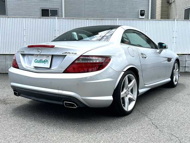 メルセデス・ベンツ ＳＬＫ２００ 栃木県 2013(平25)年 4.2万km イリジウムシルバー 純正メーカーナビ（フルセグTV/Bluetooth/CD/DVD）/AMGスポーツパッケージ/電動オープン/コーナーセンサー/ETC/純正フロアマット/純正18インチアルミホイール/ステアリングリモコン/革巻きステアリング/パドルシフト/オートライト/横滑り防止装置/シートヒーター/前席メモリーシート/ドライブレコーダー/スペアキー１