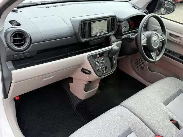 トヨタ パッソ X　S 青森県 2020(令2)年 7.7万km ホワイト 4WD/社外メモリナビ/Bluetooth.SD/運転席シートヒーター/スマートアシスト3/衝突軽減ブレーキ/車線逸脱警報機能/誤発進抑制制御機能/オートハイビーム/前後コーナーセンサー/ワイパーデアイサー/LEDフォグライト