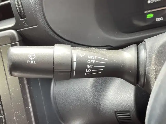 トヨタ ＧＲ８６ RZ 滋賀県 2024(令6)年 0.8万km 赤 禁煙車/純正ナビ/（CD/DVD/SD/Bluetooth/フルセグTV）/バックカメラ/前方ドライブレコーダー/ETC/Bremboキャリパー/車線逸脱警報/プリクラッシュブレーキ/後側方警戒支援システム/クリアランスソナー/ステアリング連動ヘッドランプ/パワーバックドア/ハーフレザーシート/前席シートヒーター/純正アルミホイール/純正フロアマット/USB充電/LEDヘッドライト/フォグランプ/オートヘッドライト/オートマチックハイビーム/ヘッドライトレベライザー/革巻きステアリング/追従型クルーズコントロール/ステアリングリモコン/スペアキー1本