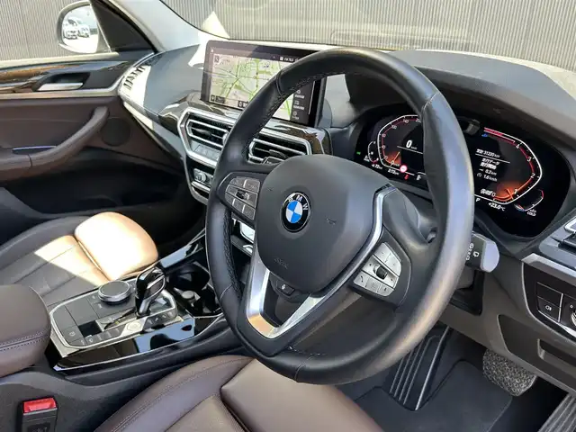 ＢＭＷ Ｘ３ xDrive20d 道東・釧路十勝 2022(令4)年 3.2万km サファイアブラックP ワンオーナー車/セレクトパッケージ/　・ステアリングホイールヒーティング/　・電動パノラマガラスサンルーフ/　・リアシートヒーティング/　・リアシートバックレストアジャスメント/レザーパッケージ/アダプティブクルーズコントロール/茶革/シートヒーター/メモリ付きパワーシート/パワーバックドア/ドライブレコーダー(前後)/純正ナビ/TV/BT/USB/純正19インチAW/ミラーETC/パークディスタンスコントロール/ダウンヒルアシストコントロール/ジェスチャーコントロール/LEDヘッドライト/オートライト/ハイビーム/リアフォグライト