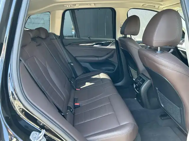 ＢＭＷ Ｘ３ xDrive20d 道東・釧路十勝 2022(令4)年 3.2万km サファイアブラックP ワンオーナー車/セレクトパッケージ/　・ステアリングホイールヒーティング/　・電動パノラマガラスサンルーフ/　・リアシートヒーティング/　・リアシートバックレストアジャスメント/レザーパッケージ/アダプティブクルーズコントロール/茶革/シートヒーター/メモリ付きパワーシート/パワーバックドア/ドライブレコーダー(前後)/純正ナビ/TV/BT/USB/純正19インチAW/ミラーETC/パークディスタンスコントロール/ダウンヒルアシストコントロール/ジェスチャーコントロール/LEDヘッドライト/オートライト/ハイビーム/リアフォグライト
