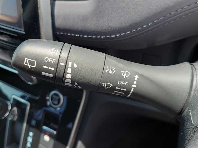 日産 セレナ ハイウェイスター V 東京都 2022(令4)年 1.2万km ダイヤモンドブラック プロパイロット/純正10インチナビ/アラウンドビューモニター/デジタルインナーミラー/ドライブレコーダー/ビルトインETC/両側パワースライドドア/アイドリングストップ/衝突軽減ブレーキ/レーンキープアシスト/コーナーセンサー/ブラインドスポットモニター/スマートキー/純正16インチAW
