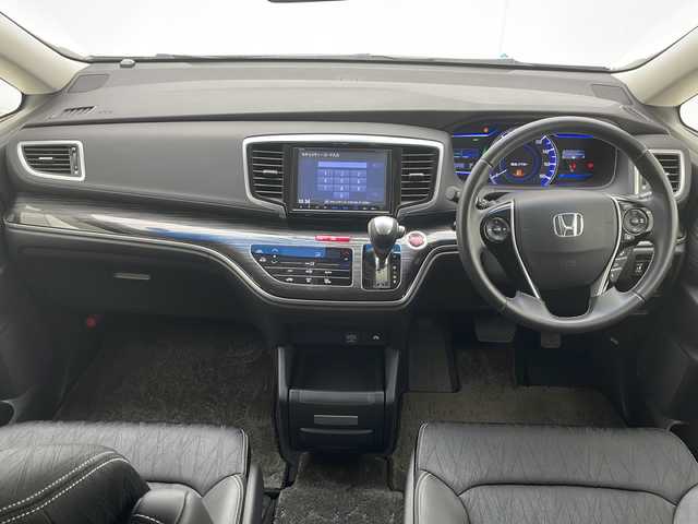 ホンダ オデッセイ ハイブリッド アブソルート ホンダセンシング 千葉県 2016(平28)年 4.2万km ホワイトオーキッドパール 衝突軽減ブレーキ/クルーズコントロール/純正SDナビ/（フルセグ/Bluetooth/FM/AM）/バックカメラ/ETC/アイドリングストップ/ハーフレザーシート/パワーシート/レーンキープアシスト/LEDヘッドライト/電動格納ミラー