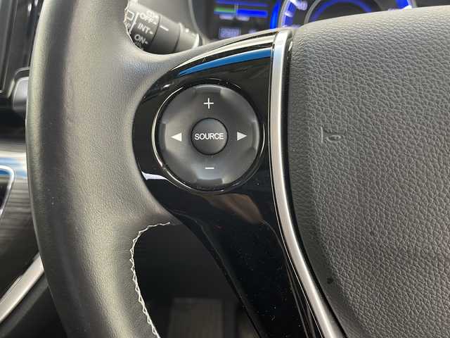 ホンダ オデッセイ ハイブリッド アブソルート ホンダセンシング 千葉県 2016(平28)年 4.2万km ホワイトオーキッドパール 衝突軽減ブレーキ/クルーズコントロール/純正SDナビ/（フルセグ/Bluetooth/FM/AM）/バックカメラ/ETC/アイドリングストップ/ハーフレザーシート/パワーシート/レーンキープアシスト/LEDヘッドライト/電動格納ミラー