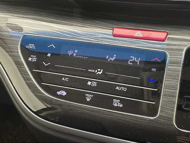 ホンダ オデッセイ ハイブリッド アブソルート ホンダセンシング 千葉県 2016(平28)年 4.2万km ホワイトオーキッドパール 衝突軽減ブレーキ/クルーズコントロール/純正SDナビ/（フルセグ/Bluetooth/FM/AM）/バックカメラ/ETC/アイドリングストップ/ハーフレザーシート/パワーシート/レーンキープアシスト/LEDヘッドライト/電動格納ミラー