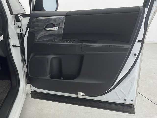 ホンダ オデッセイ ハイブリッド アブソルート ホンダセンシング 千葉県 2016(平28)年 4.2万km ホワイトオーキッドパール 衝突軽減ブレーキ/クルーズコントロール/純正SDナビ/（フルセグ/Bluetooth/FM/AM）/バックカメラ/ETC/アイドリングストップ/ハーフレザーシート/パワーシート/レーンキープアシスト/LEDヘッドライト/電動格納ミラー