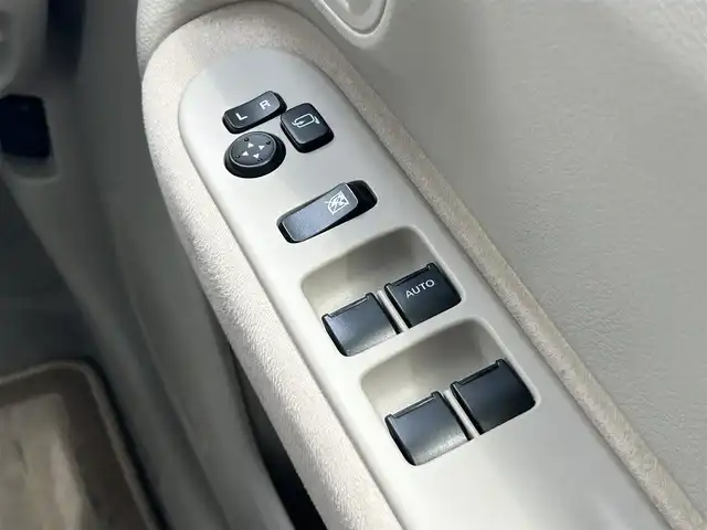 スズキ ラパン X 静岡県 2019(令1)年 4.3万km フレンチミントPM デュアルセンサーブレーキサポート/ストラーダナビ/ＴＶ/ＤＶＤ再生/ＢＴオーディオ/ＥＴＣ/車線逸脱警報/リヤパーキングセンサー/Ｄ席シートヒーター/プッシュスタート/ＨＩＤヘッドライト/純正１４ＡＷ