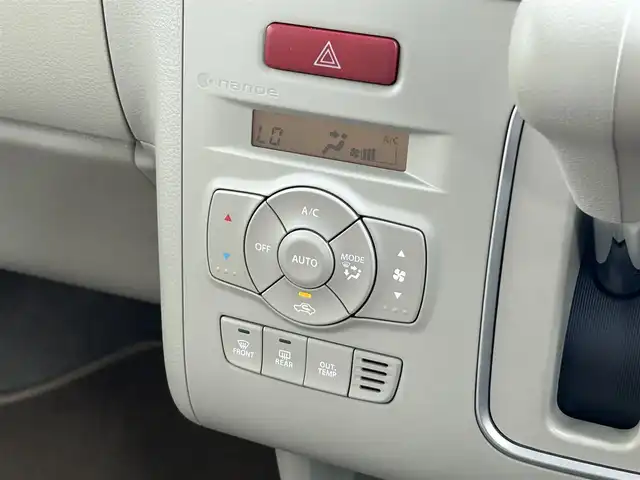 スズキ ラパン X 静岡県 2019(令1)年 4.3万km フレンチミントPM デュアルセンサーブレーキサポート/ストラーダナビ/ＴＶ/ＤＶＤ再生/ＢＴオーディオ/ＥＴＣ/車線逸脱警報/リヤパーキングセンサー/Ｄ席シートヒーター/プッシュスタート/ＨＩＤヘッドライト/純正１４ＡＷ