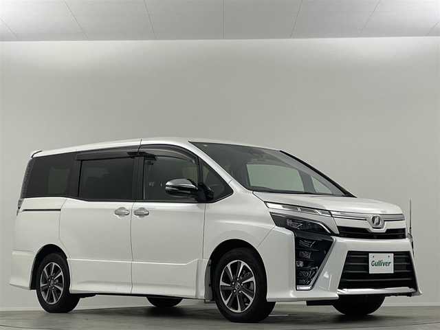 トヨタ ヴォクシー ZS 煌 埼玉県 2018(平30)年 5.4万km ホワイトパールクリスタルシャイン トヨタセーフティセンス/・プリクラッシュセーフティシステム（対車両）/・レーンディパーチャーアラート/・オートマチックハイビーム/両側パワースライドドア　前後ドライブレコーダー　純正ナビ　フルセグ　Bluetooth　CD　SD　DVD　バックカメラ　ビルトインETC LEDヘッドライト　フォグランプ　純正AW　スマートキー　プッシュスタート　