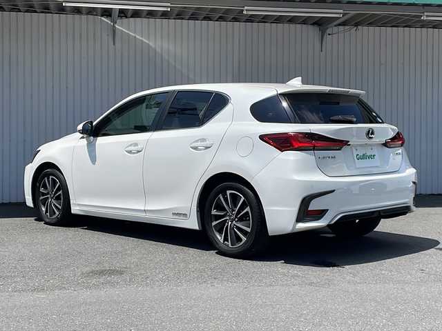 レクサス ＣＴ 200h バージョンC 長野県 2020(令2)年 5.6万km ソニッククォーツ ワンオーナー /純正メーカーナビフルセグTV/バックカメラ/ETC/ドライブレコーダー/純正１６インチアルミ/前後コーナーセンサー /保証書