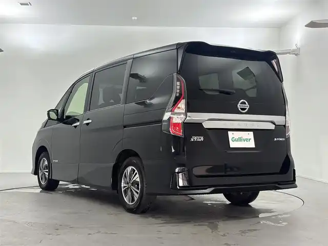 日産 セレナ e－パワー ハイウェイスター V 福井県 2022(令4)年 2.1万km ダイヤモンドブラック プロパイロット/・衝突軽減ブレーキ/・車線逸脱警報機能/・レーンキープアシスト/・クルーズコントロール（追従有）/純正10インチナビ/【AM/FM/CD/DVD/Blu-rayDisc/Bluetooth/フルセグTV】/アラウンドビューモニター/ETC/両側パワースライドドア/プッシュスタート/スマートキー/スペアキー/オートライト/LEDヘッドライド/フォグランプ/コーナーセンサー