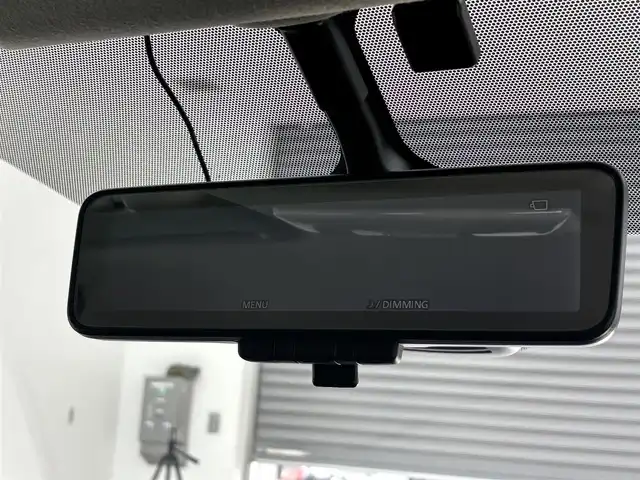日産 セレナ e－パワー ハイウェイスター V 福井県 2022(令4)年 2.1万km ダイヤモンドブラック プロパイロット/・衝突軽減ブレーキ/・車線逸脱警報機能/・レーンキープアシスト/・クルーズコントロール（追従有）/純正10インチナビ/【AM/FM/CD/DVD/Blu-rayDisc/Bluetooth/フルセグTV】/アラウンドビューモニター/ETC/両側パワースライドドア/プッシュスタート/スマートキー/スペアキー/オートライト/LEDヘッドライド/フォグランプ/コーナーセンサー