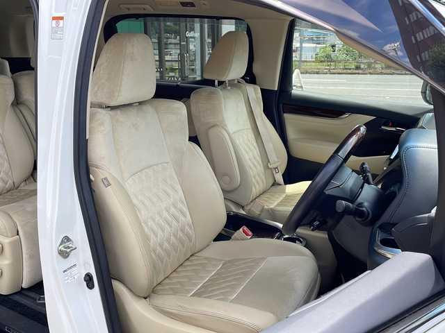 トヨタ ヴェルファイア V 京都府 2015(平27)年 6.6万km ホワイトパールクリスタルシャイン 純正９インチナビ　ＤＶＤ再生　Ｂｌｕｅｔｏｏｔｈオーディオ　フルセグ　バックカメラ　後席フリップダウンモニター　プリクラッシュセーフティ　レーダークルーズコントロール　両側パワースライド　ＬＥＤライト