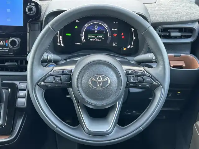 トヨタ シエンタ ハイブリッド Z 茨城県 2023(令5)年 4.4万km ダークグレー 純正ナビ/フルセグ/CD　DVD/バックカメラ/トヨタセーフティセンス/モデリスタエアロ/後席フリップダウンモニター/両側パワースライドドア/レーダークルーズコントロール/ETC/純正アルミホイール/シートヒーター/コンフォート/ドラレコ