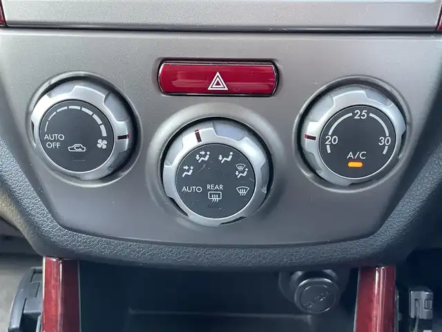 スバル フォレスター 2．0XS 道央・札幌 2008(平20)年 13万km ダークグレーメタリック ４WD/社外HDDナビ/AM/FM/CD/DVD/SD/AUX/ワンセグ/横滑り防止装置/クルーズコントロール/ETC/ドライブレコーダー/ECOMODE/前席シートヒーター/革巻きステアリング/ステアリングリモコン/MTモード付AT/リモコンキー/キセノンヘッドライト/フォグランプ/電動格納ミラー/純正フロアマット/ドアバイザー/スペアキー/純正AW付冬タイヤ積込/215/65/R16/2021年/山8mm