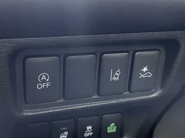 三菱 デリカＤ：５ シャモニー 福島県 2024(令6)年 0.8万km グレーⅡ 4WD（切替）/MTモード付/純正アルミホイール/LEDヘッドライト/オートライト/SDナビ（CD・DVD・BT・フルセグTV）/パワーバックドア/衝突被害軽減ブレーキ/レーンキープアシスト/バックカメラ/ETC/ドライブレコーダー/オートマチックハイビーム/社外フロアマット