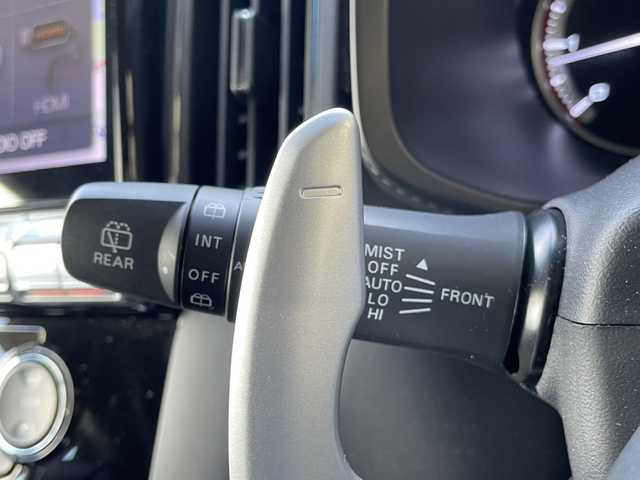 三菱 デリカＤ：５ シャモニー 福島県 2024(令6)年 0.8万km グレーⅡ 4WD（切替）/MTモード付/純正アルミホイール/LEDヘッドライト/オートライト/SDナビ（CD・DVD・BT・フルセグTV）/パワーバックドア/衝突被害軽減ブレーキ/レーンキープアシスト/バックカメラ/ETC/ドライブレコーダー/オートマチックハイビーム/社外フロアマット