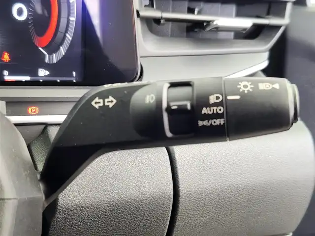 日産 オーラ G 愛知県 2022(令4)年 4.5万km オーロラフレアブルーパール 純正ディスプレイオーディオナビ/（Bluetooth/TV/HDMI/USB入力/AM/FM）/全方位カメラ/BOSEスピーカー/置くだけ充電/プロパイロット/BSM/ETC2.0/ドラレコ/電動格納ミラー/電子パーキング/オートホールド/ハーフレザー/ステアリングリモコン/デジタルインナーミラー/ドアバイザー/プッシュスタート/スマートキー/純正フロアマット